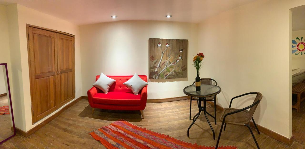 Gaia House Hostel กุสโก ภายนอก รูปภาพ
